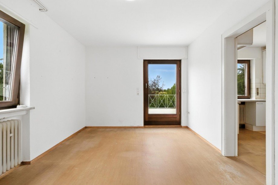 Zimmer 3 im EG Mehrfamilienhaus Ettlingen / Sch�llbronn