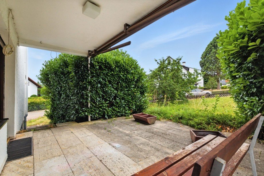 Terrasse 1 im EG Mehrfamilienhaus Ettlingen / Sch�llbronn